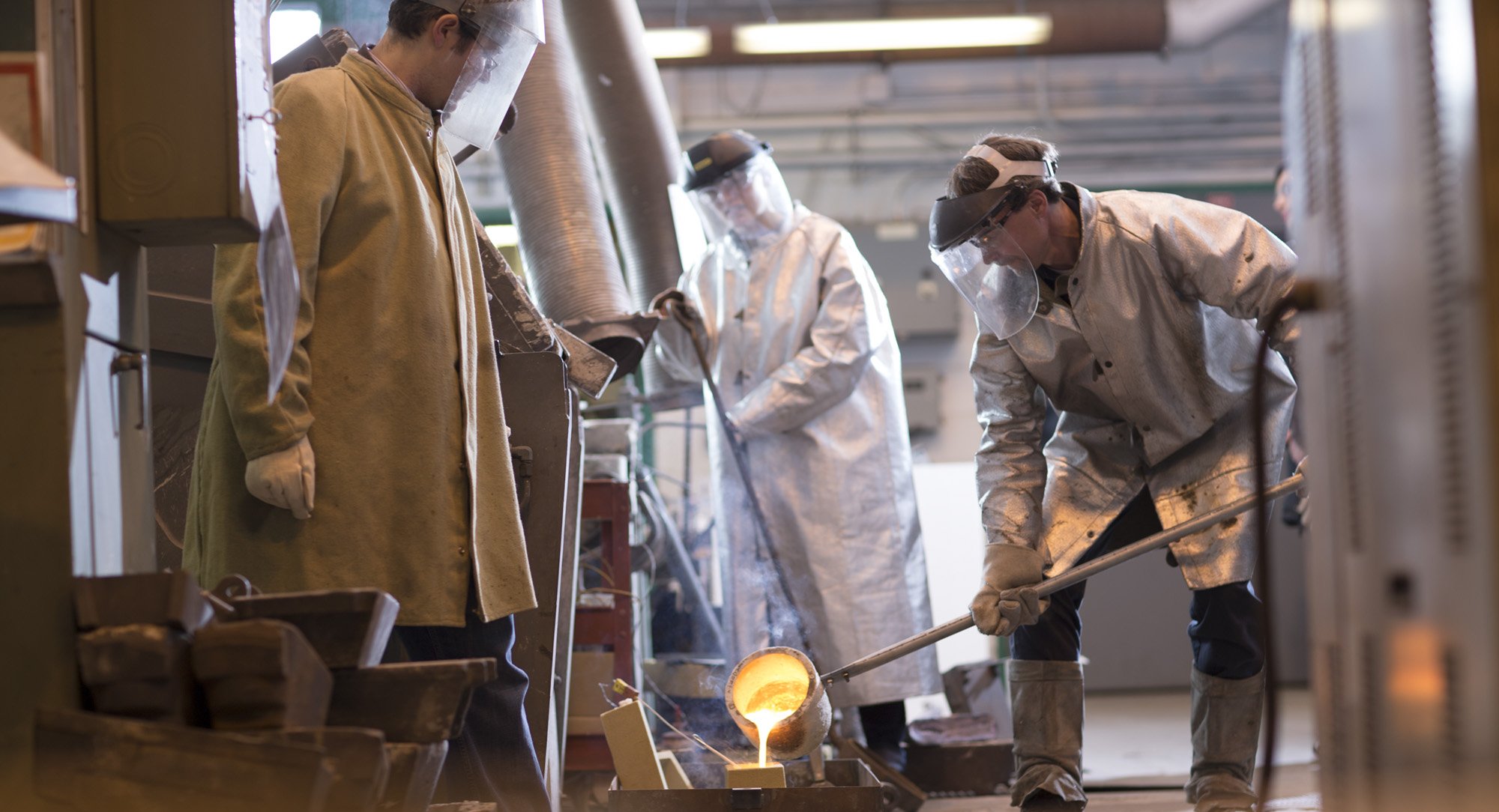 Materials and Processes @ UW: Material Hunter: Masonite