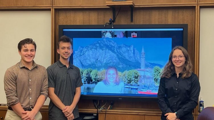 Matthew Fabian, Mitchell Melander and Gabrielle Hyatt are joined by Janet Gbur on Zoom after presenting their research to members of John Lewandowski's group.