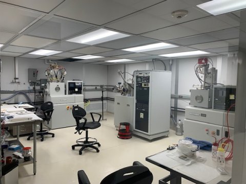 Photo of the Thin Film Deposition Cleanroom in the EDC